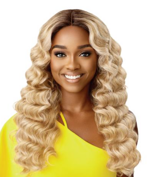 Outre The Daily Wig Hand-Tied Lace Part Wig Wavery
